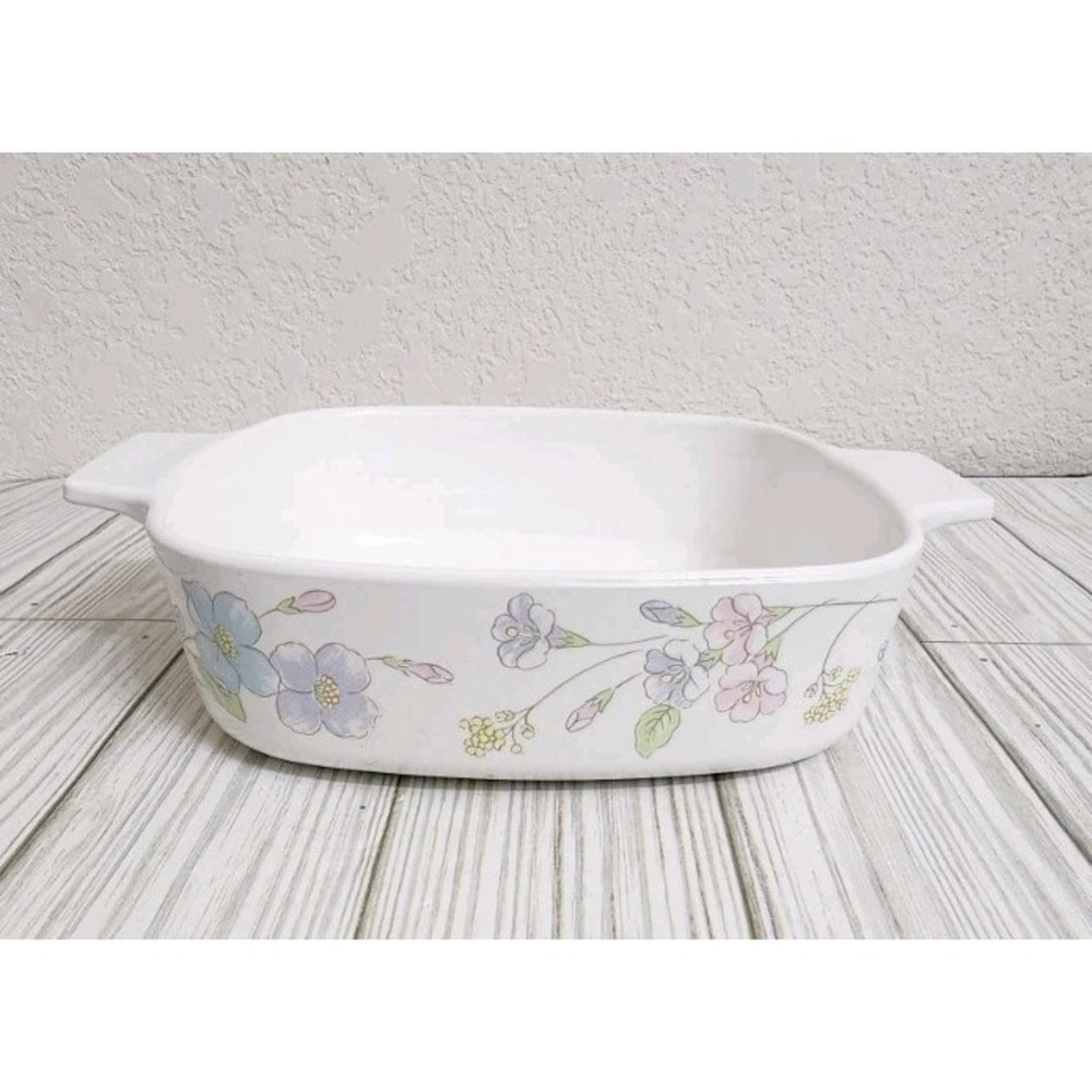 Corning Ware Vintage Pastel Bouquet Pattern 1 Liter A-1-B Casserole Dish No Lid